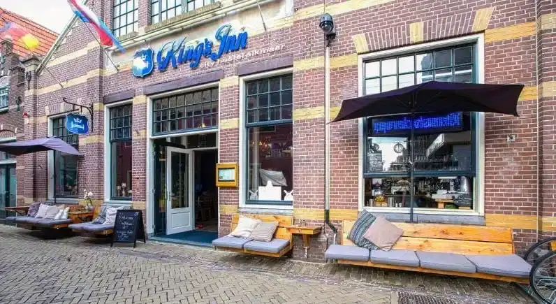 Voorkant Brasserie King's Inn